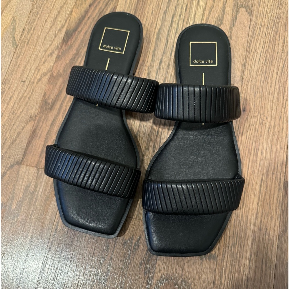Dolce Vita black sandals